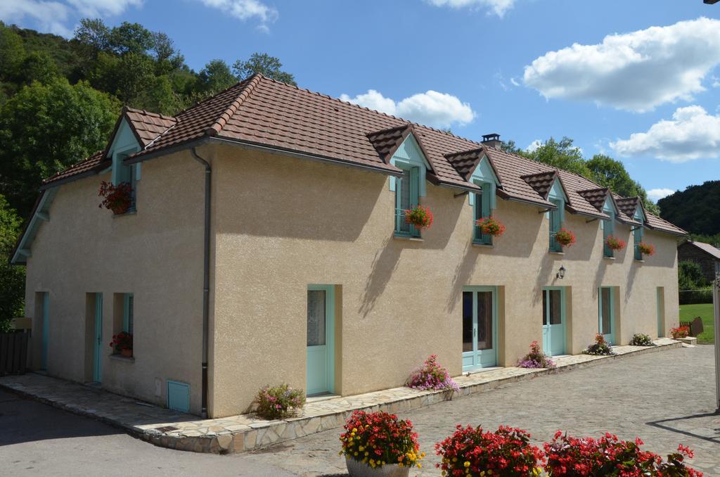 Logis Auberge De L'Allagnonette Saint-Poncy Exterior foto